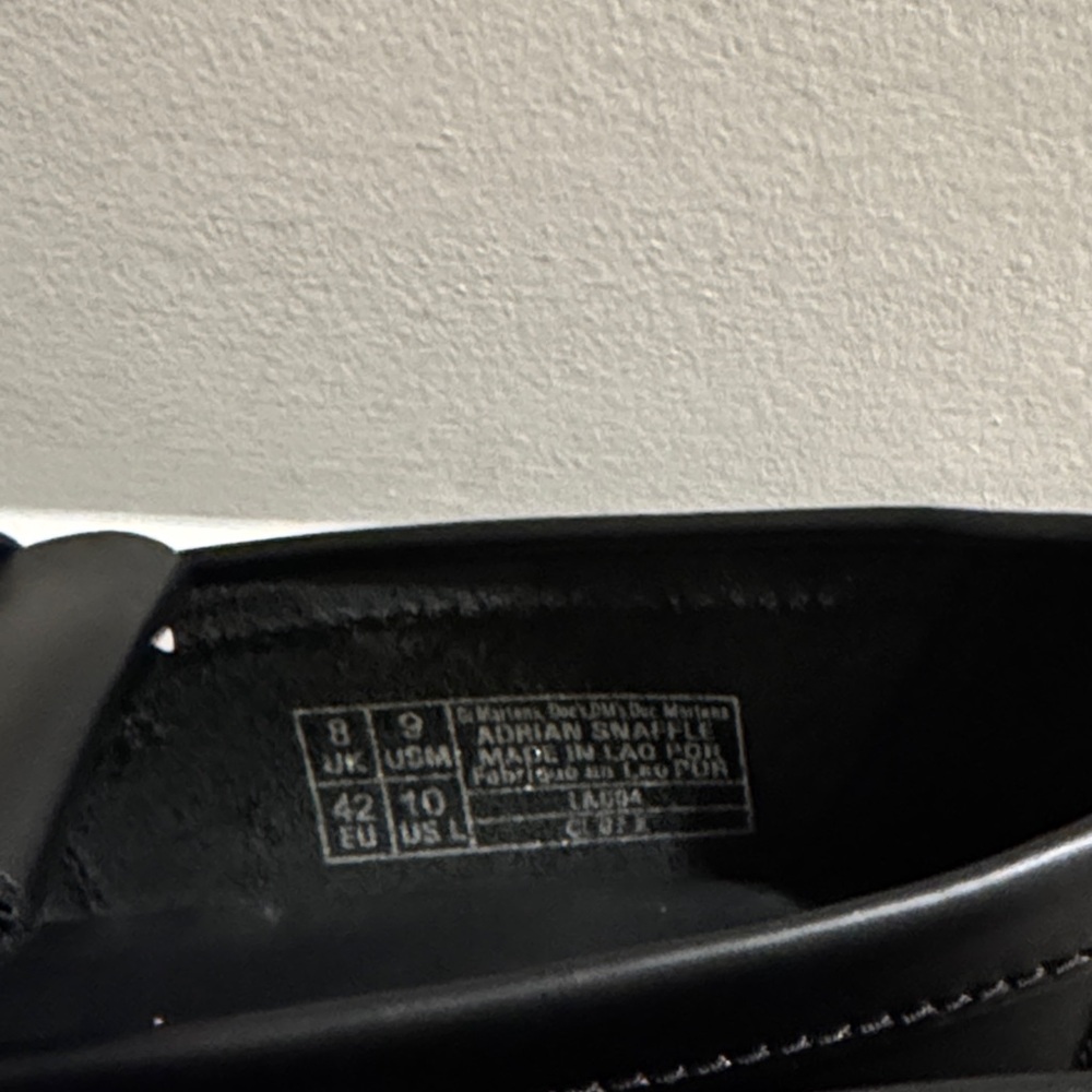 Dr Martens Adrian snaffle loafers in black - Picture 4 of 4